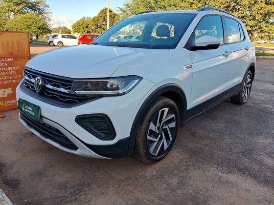 VOLKSWAGEN T-CROSS 1.0 200 TSI TOTAL FLEX COMFORTLINE AUTOMÁTICO